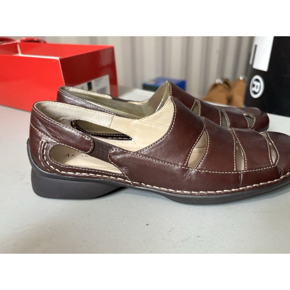 Anne Klein Pokey Women's Brown Leather Upper Slip On Comfort Shoes Size 9.5